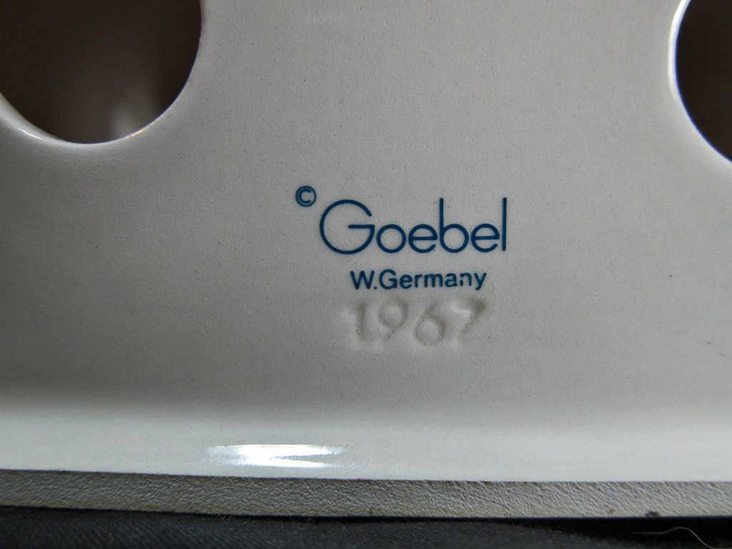 Goebel Charlot Byj figure West Germany MADONNA OF THE DOVES Goebel Charlot Byj figure West Germany MADONNA OF THE DOVES