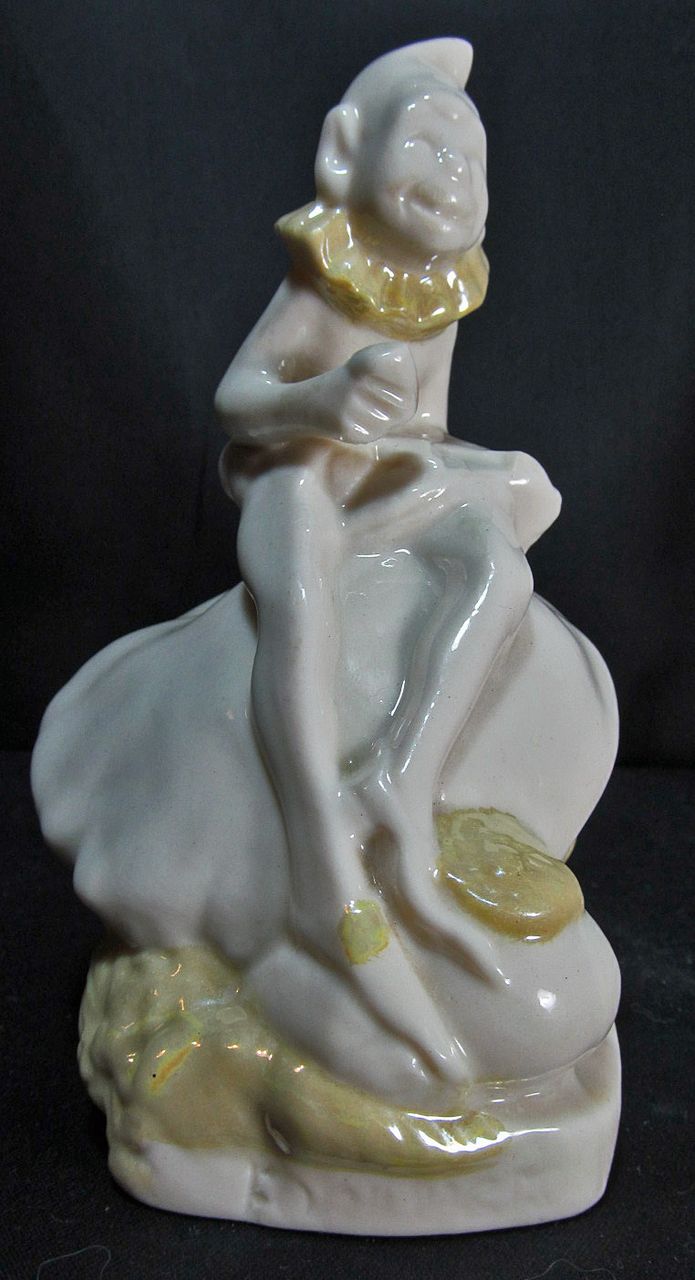 Irish Belleek 457 Leprechaun Figure Irish Belleek 457 Leprechaun Figure