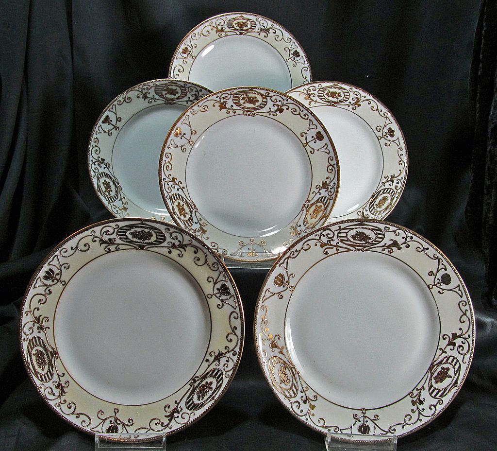 Nippon - White & Gold Six (6) Plates 6-1/2 inch size Nippon - White & Gold Six (6) Plates 6-1/2 inch size