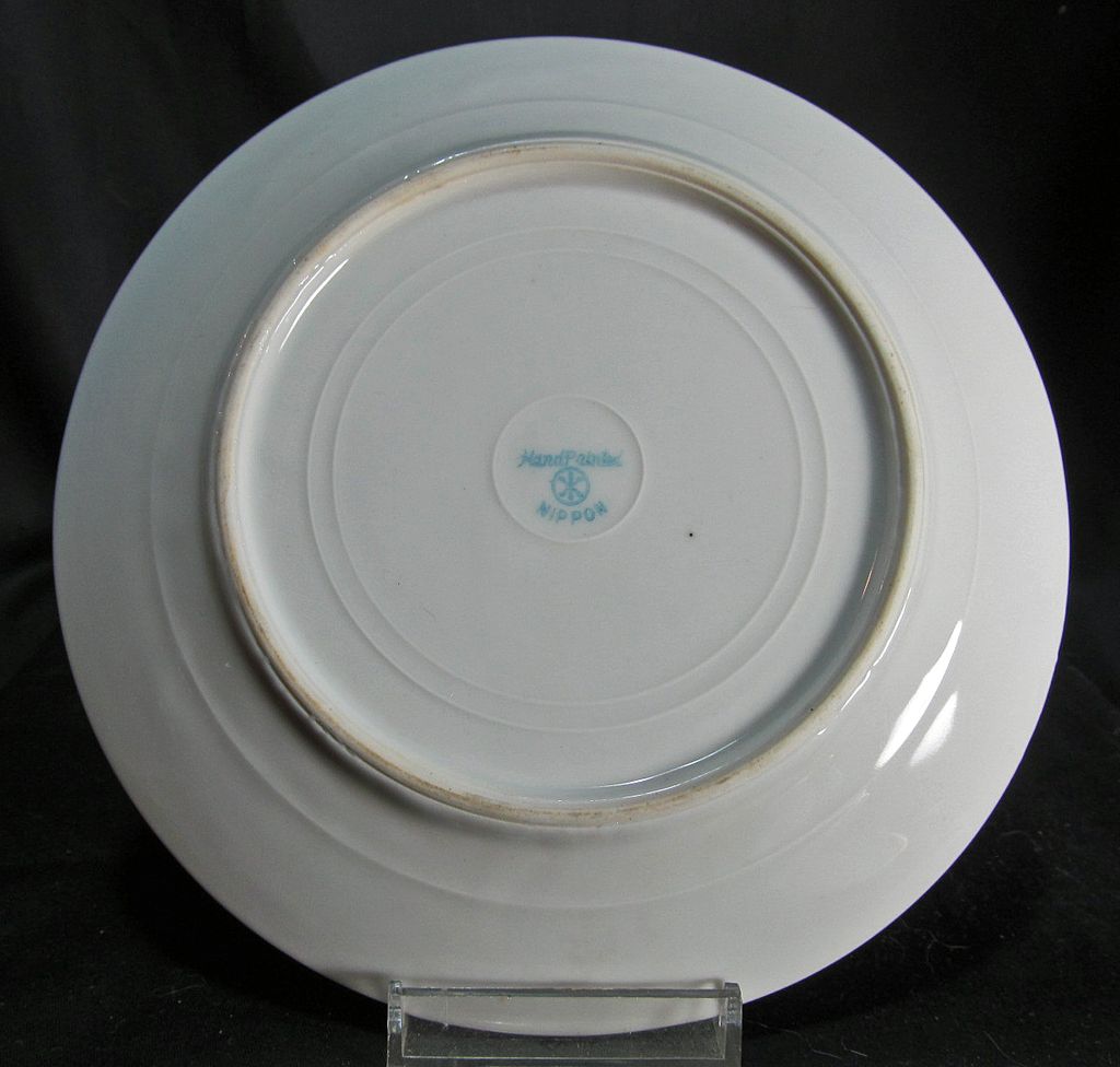 Nippon - White & Gold Six (6) Plates 6-1/2 inch size Nippon - White & Gold Six (6) Plates 6-1/2 inch size