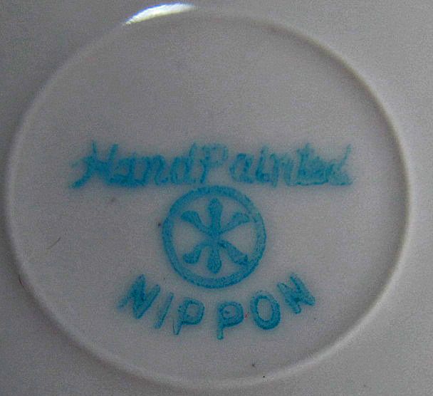 Nippon - White & Gold Six (6) Plates 6-1/2 inch size Nippon - White & Gold Six (6) Plates 6-1/2 inch size