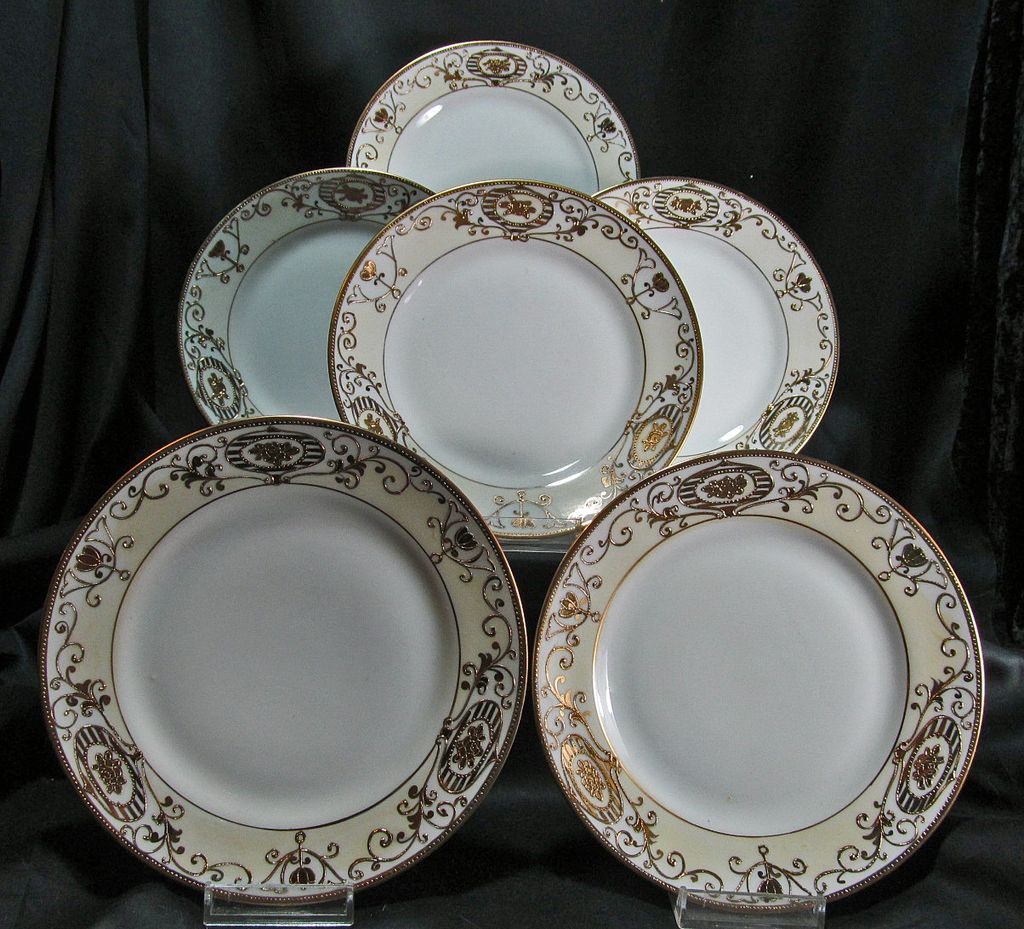 Nippon - White & Gold Six (6) Plates 6-1/2 inch size Nippon - White & Gold Six (6) Plates 6-1/2 inch size
