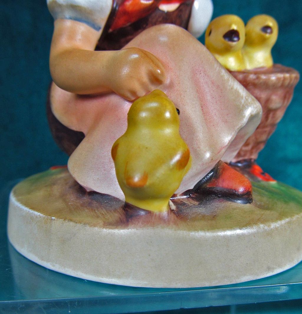 M I Hummel Figurine Chick Girl 57/0 Goebel W. Germany TMK3 M I Hummel Figurine Chick Girl 57/0 Goebel W. Germany TMK3