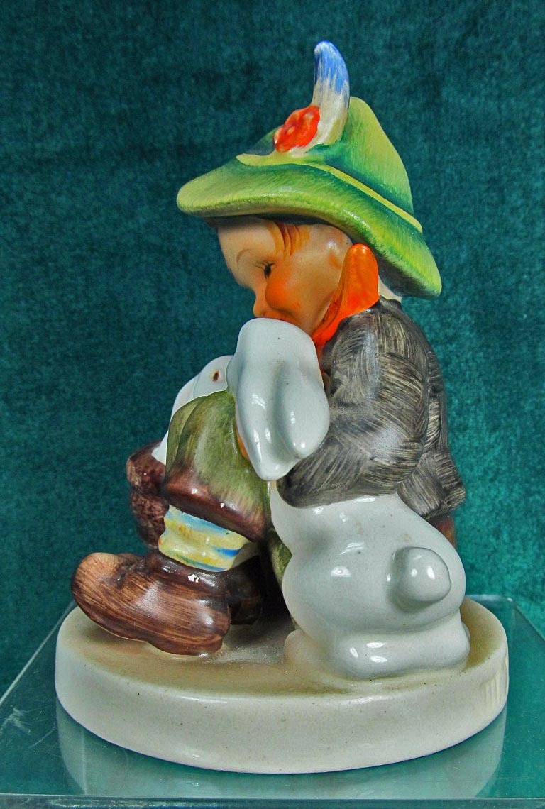 Hummel Goebel Figurine Playmates 58/0 Trademark 2 Germany Hummel Goebel Figurine Playmates 58/0 Trademark 2 Germany