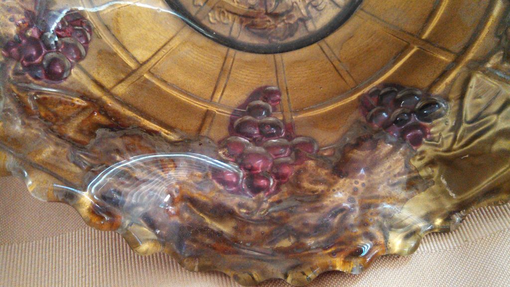 Vintage Goofus Glass Gold and Red Grapes Scalloped Bowl Vintage Goofus Glass Gold and Red Grapes Scalloped Bowl