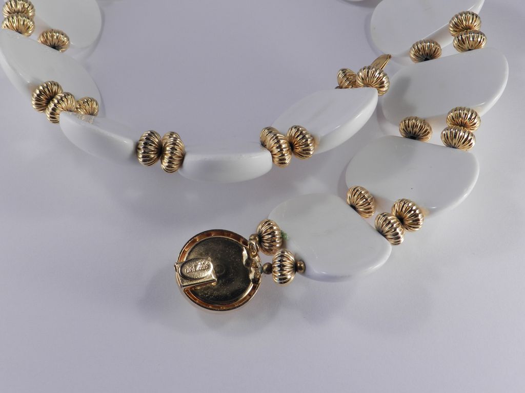 William deLillo Lucite Disk Collar Necklace William deLillo Lucite Disk Collar Necklace