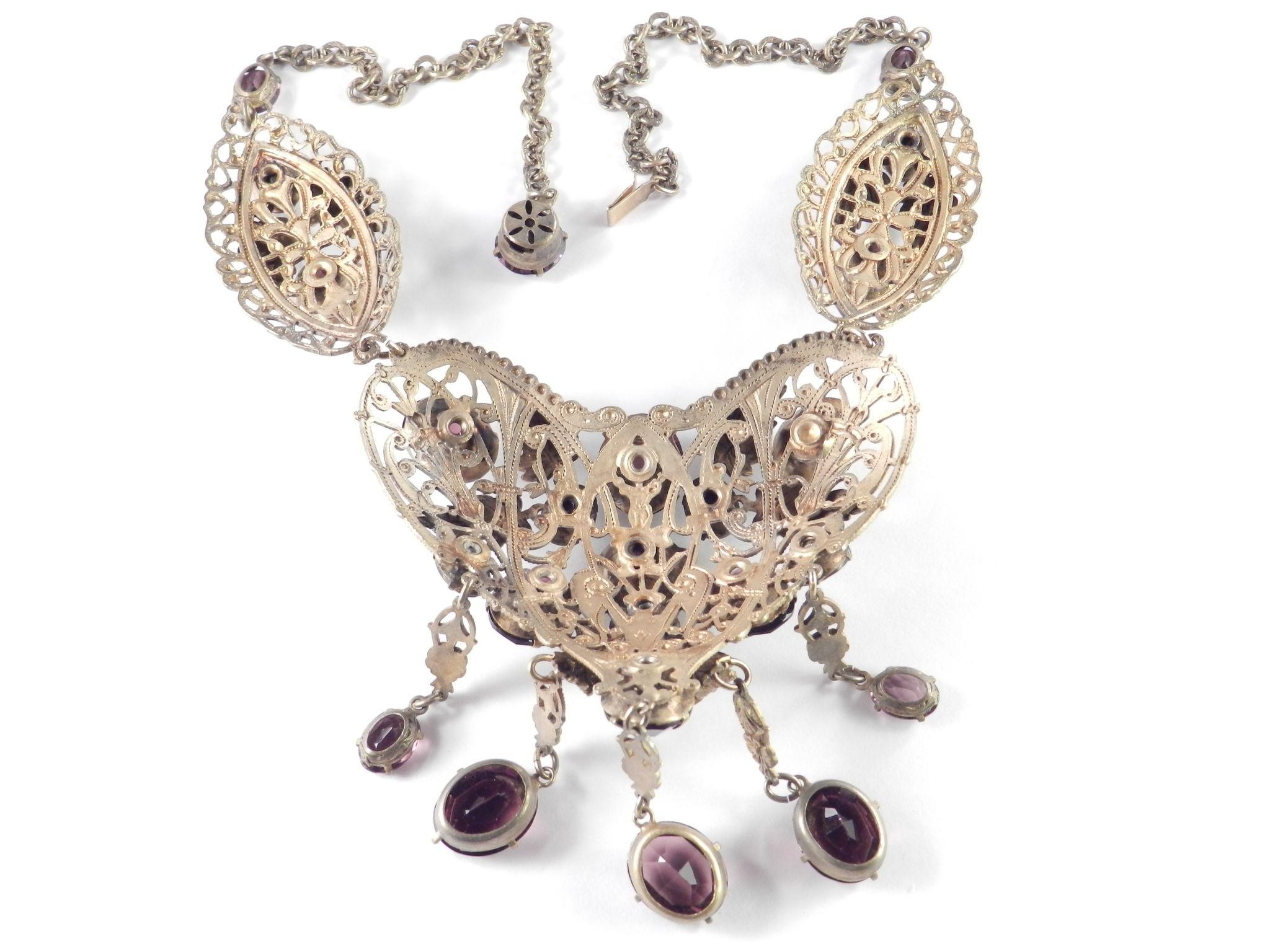 Deco Czechoslovakia Faux Amethyst Art Glass Bib Necklace Deco Czechoslovakia Faux Amethyst Art Glass Bib Necklace