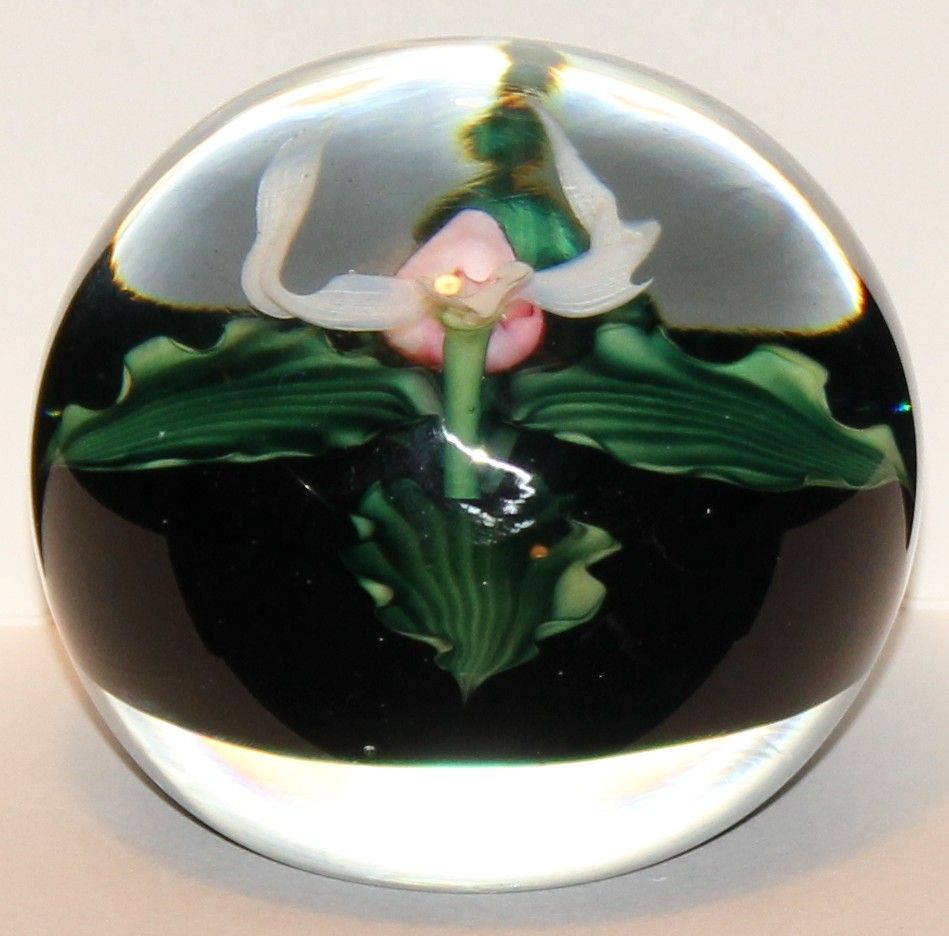 Lundberg Salazar Lady Slipper Paperweight Lundberg Salazar Lady Slipper Paperweight