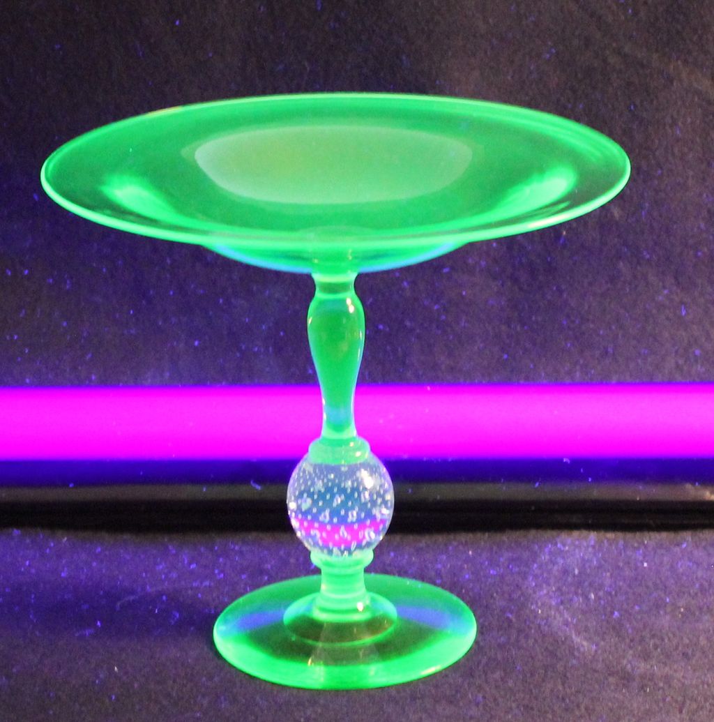 Pairpoint Green Vaseline Compote Pairpoint Green Vaseline Compote