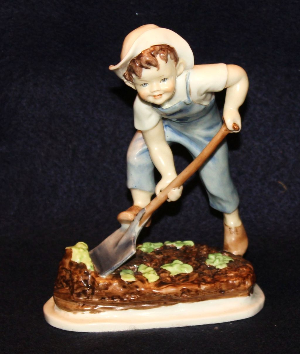 Royal Worcester Saturday's Child Shreve Crumps & Low Royal Worcester Saturday's Child Shreve Crumps & Low