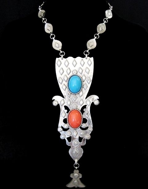 Pauline Rader Massive Etruscan Lucite Pendant Necklace Pauline Rader Massive Etruscan Lucite Pendant Necklace