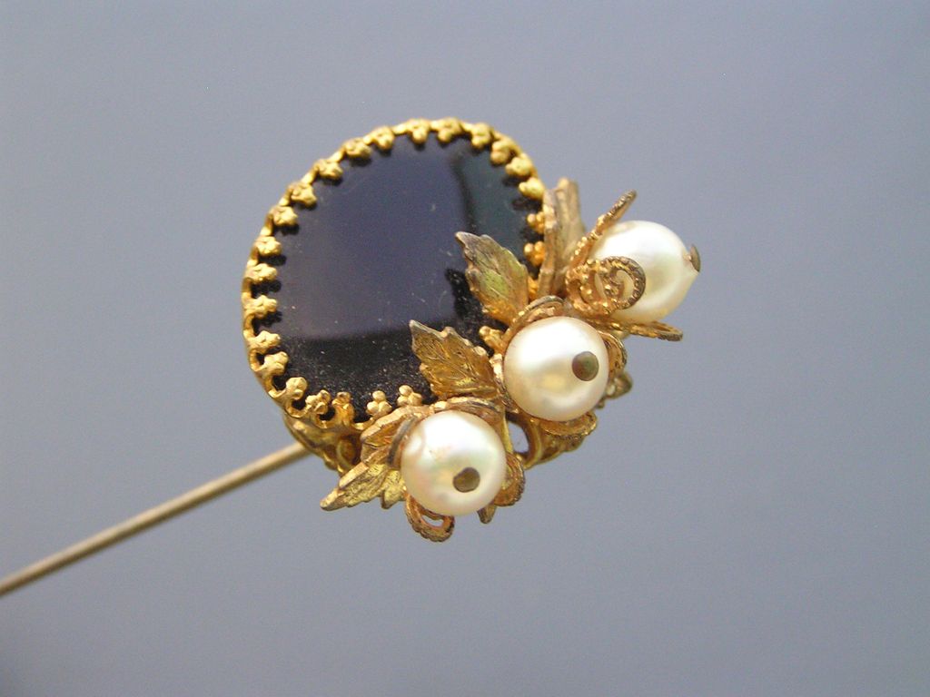 Vintage Stanley Hangler Glass Stick Pin Vintage Stanley Hangler Glass Stick Pin