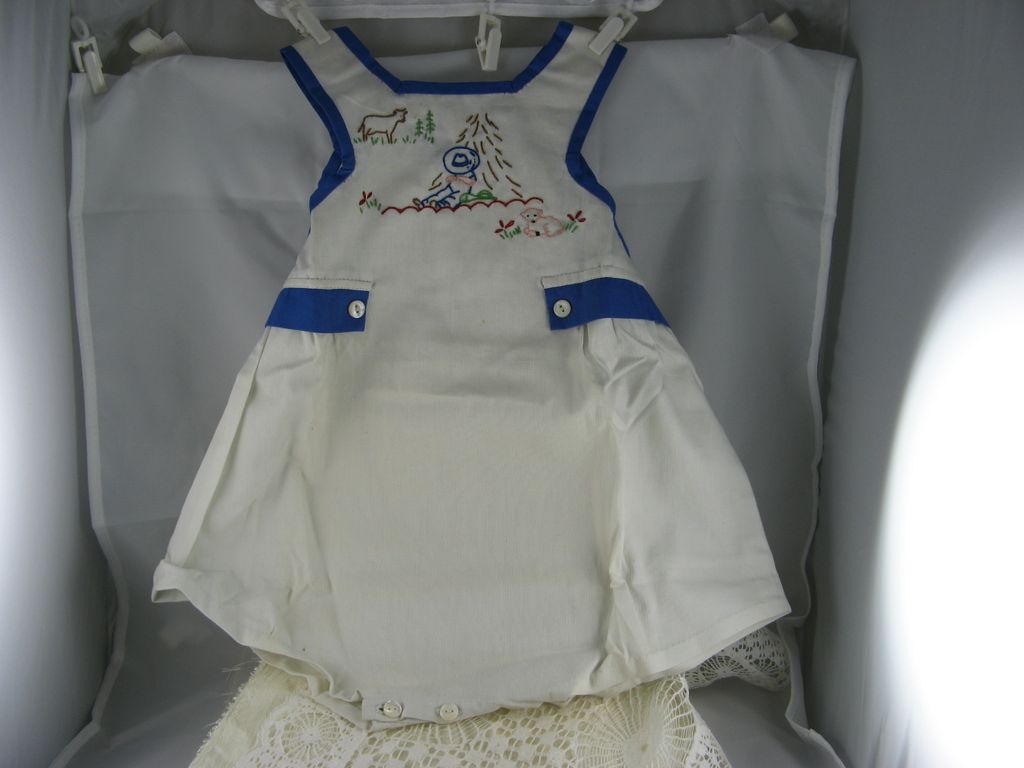 Darling Sun Suit Size 18 to 24 Months Darling Sun Suit Size 18 to 24 Months