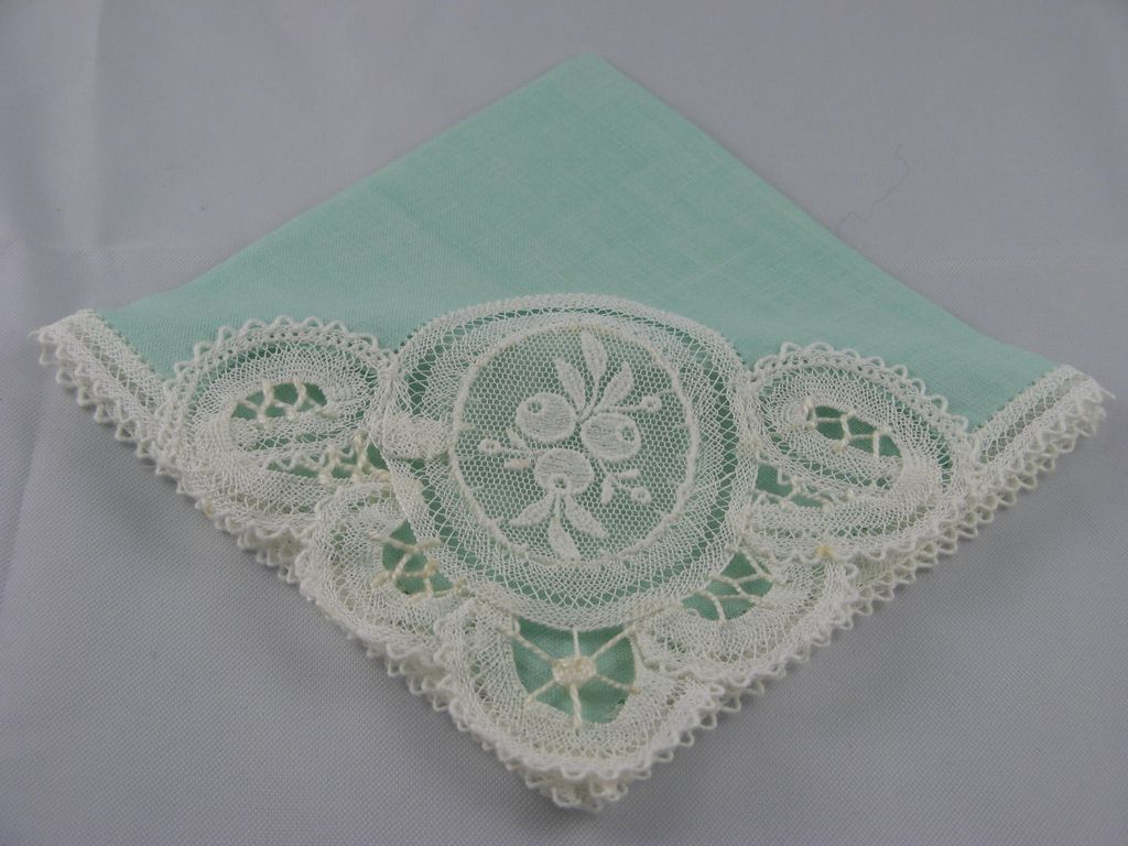 Four Pastel Ladies Handkerchiefs With Lace Inserts Four Pastel Ladies Handkerchiefs With Lace Inserts