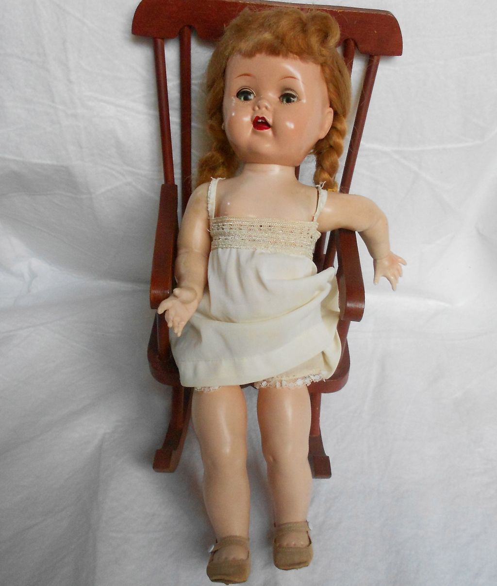 Vintage 1950s Doll Saucy Walker Ideal Redhead Blue Eyes Very Nice Condition Vintage 1950s Doll Saucy Walker Ideal Redhead Blue Eyes Very Nice Condition