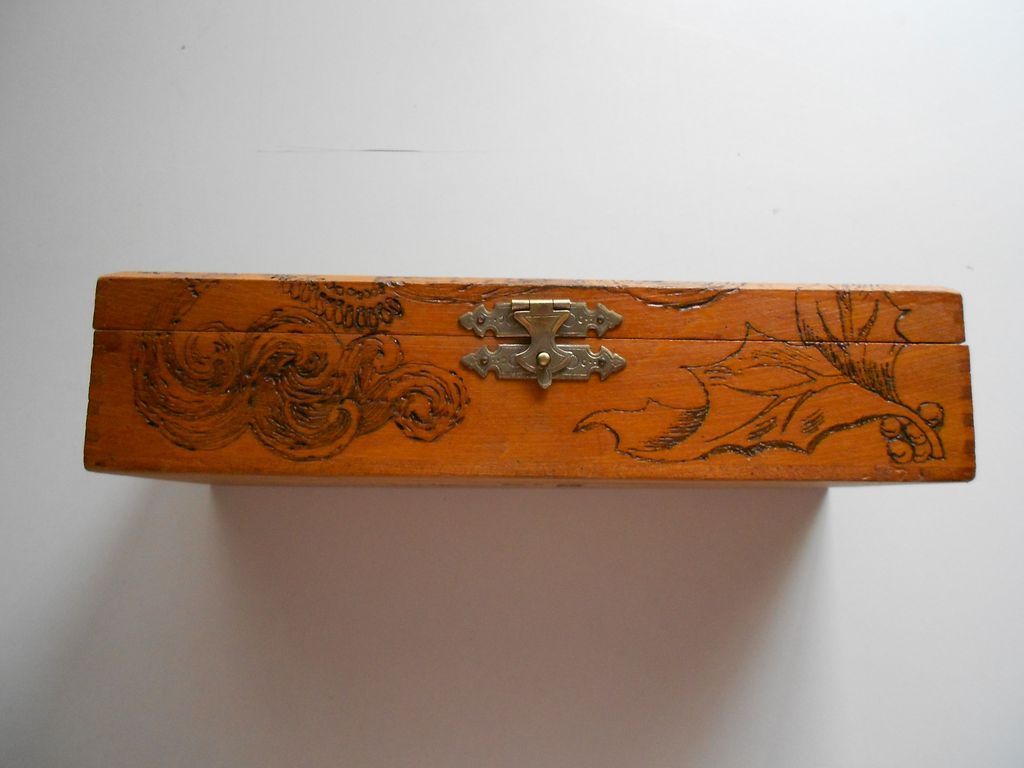 Vintage 1920s Pyrography Box Wood Box Illustrated Top Sides 1920s Vintage 1920s Pyrography Box Wood Box Illustrated Top Sides 1920s
