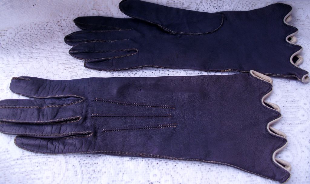 Vintage Leather Gloves Ladies Purple Vintage Leather Gloves Ladies Purple
