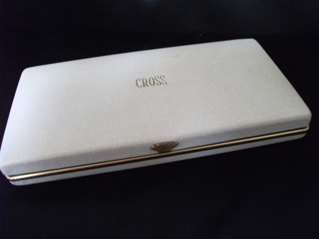 CROSS 14K Gold Filled Pen and Pencil Set in Original Box CROSS 14K Gold Filled Pen and Pencil Set in Original Box