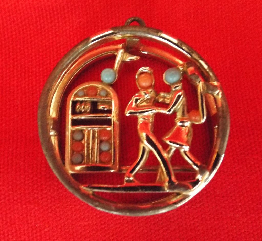 Vintage Jukebox Charm Sarah Coventry Gold Tone Vintage Jukebox Charm Sarah Coventry Gold Tone