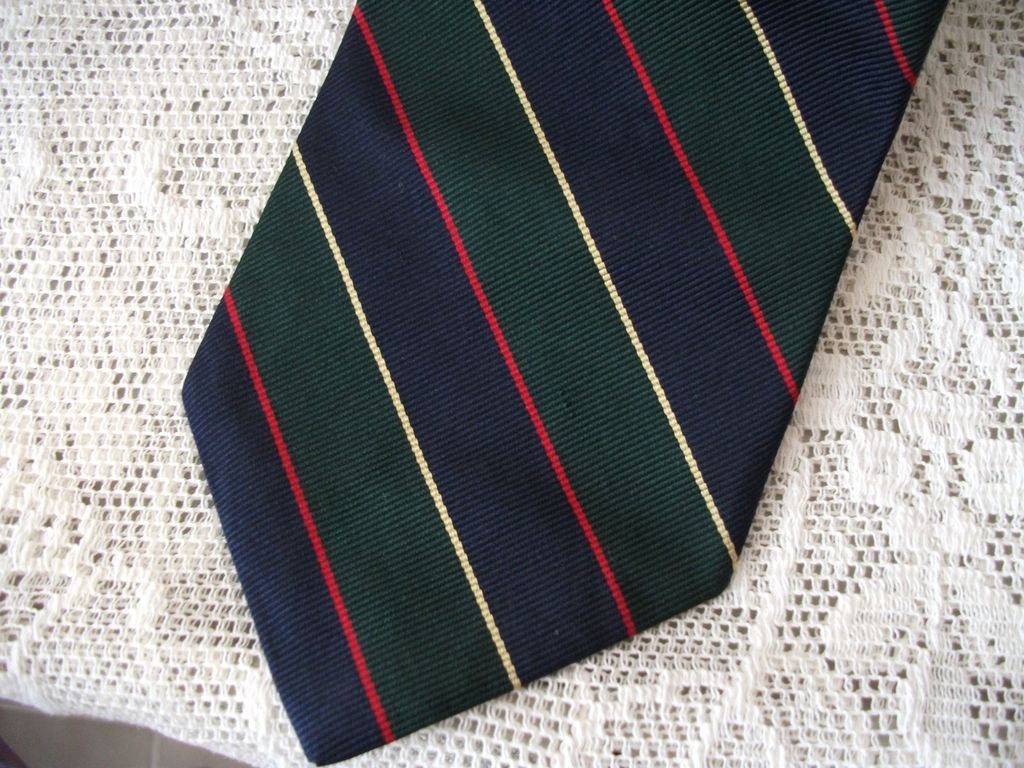 Robert Talbott Silk Tie Hand Sewn Robert Talbott Silk Tie Hand Sewn