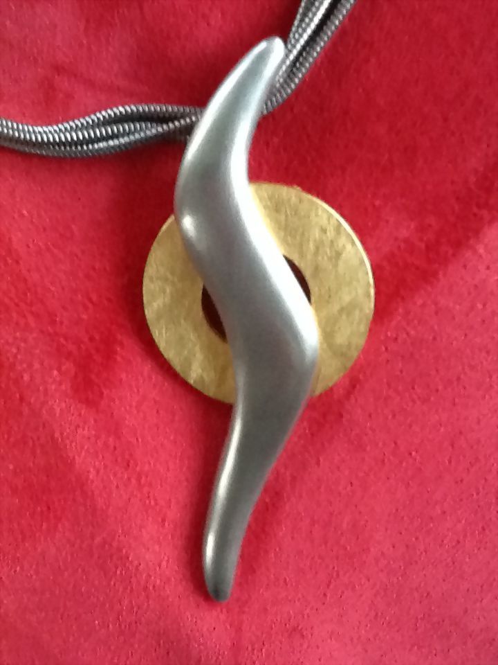 Vintage Orena Modernist Necklace Vintage Orena Modernist Necklace