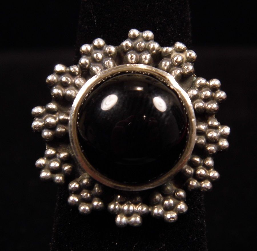 Dramatic Vintage Sterling Silver Onyx Flower Ring size 7 or larger Dramatic Vintage Sterling Silver Onyx Flower Ring size 7 or larger