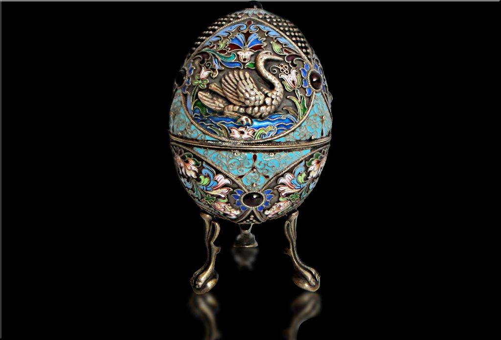 Russian Silver Figueral Jeweled footed Egg Box Russian Silver Figueral Jeweled footed Egg Box