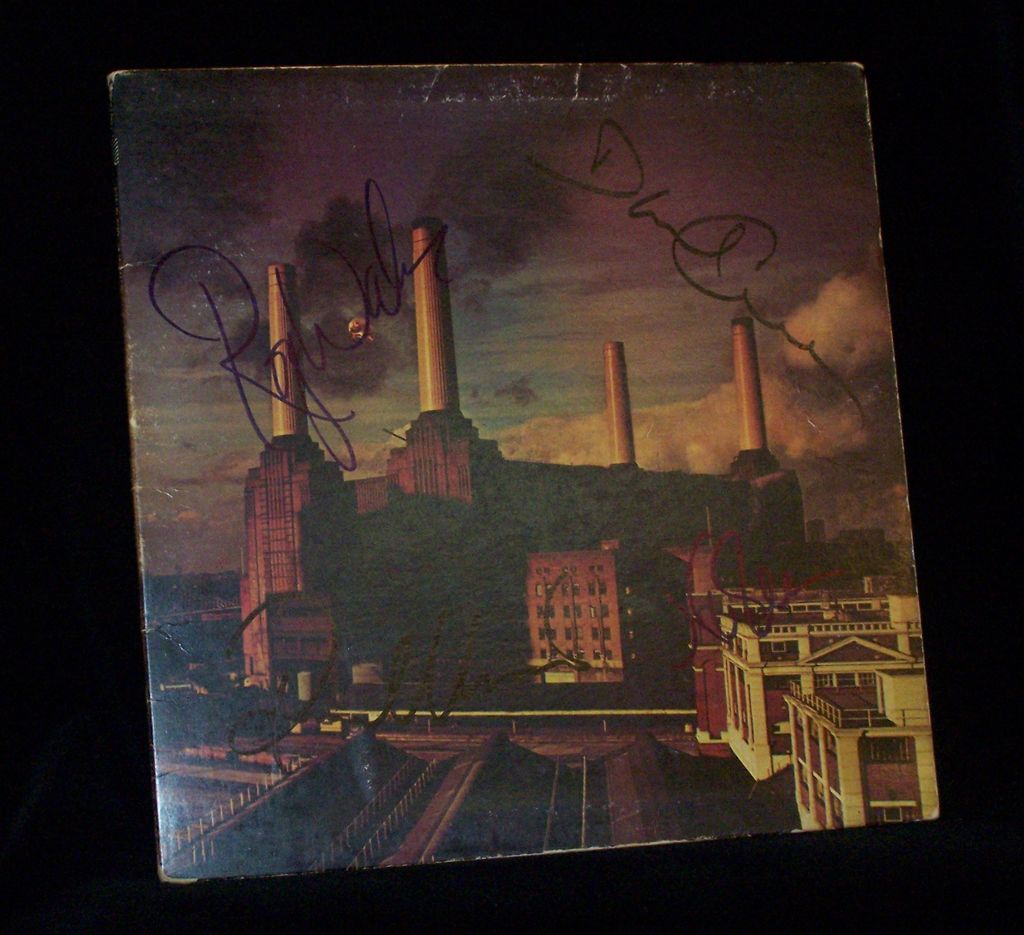 PINK FLOYD Signed ANIMALS Record Album ROGER WATERS and Entire Group Autographed PINK FLOYD Signed ANIMALS Record Album ROGER WATERS and Entire Group Autographed