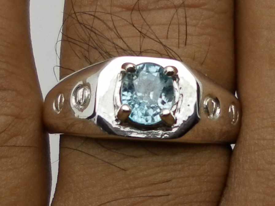 Vintage 14kt Blue Zircon Men's Ring; FREE SIZING Vintage 14kt Blue Zircon Men's Ring; FREE SIZING