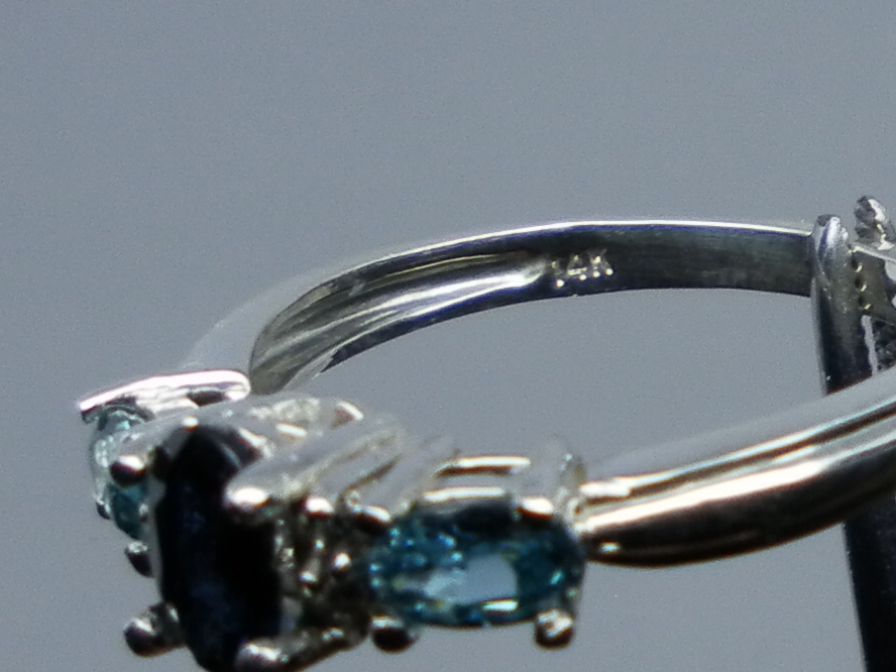 14kt, Blue Sapphire, Blue Zircon & Diamonds Ring; FREE SIZING. 14kt, Blue Sapphire, Blue Zircon & Diamonds Ring; FREE SIZING.
