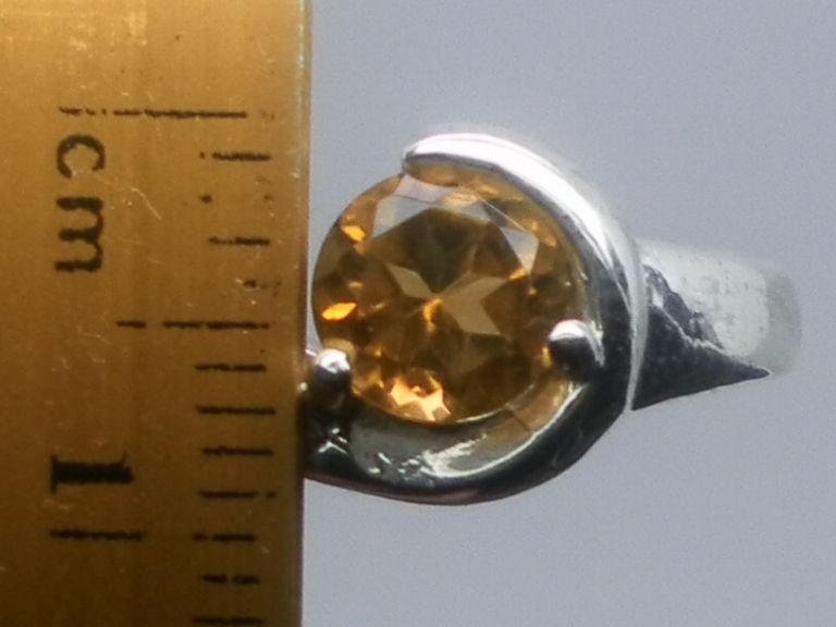 Vintage 14kt Citrine & Diamonds Ring; FREE SIZING Vintage 14kt Citrine & Diamonds Ring; FREE SIZING