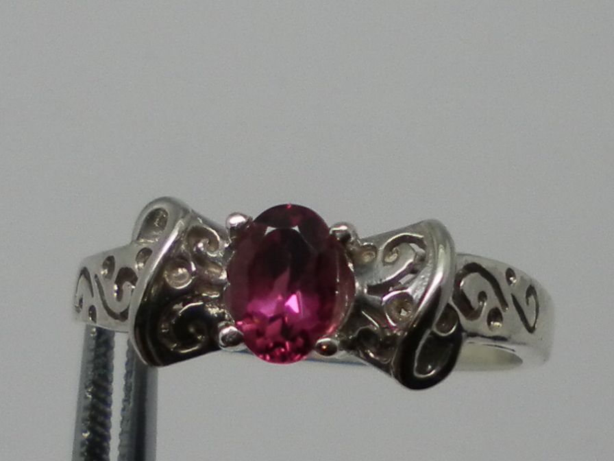 Vintage 14kt Pink Tourmaline Ring Vintage 14kt Pink Tourmaline Ring