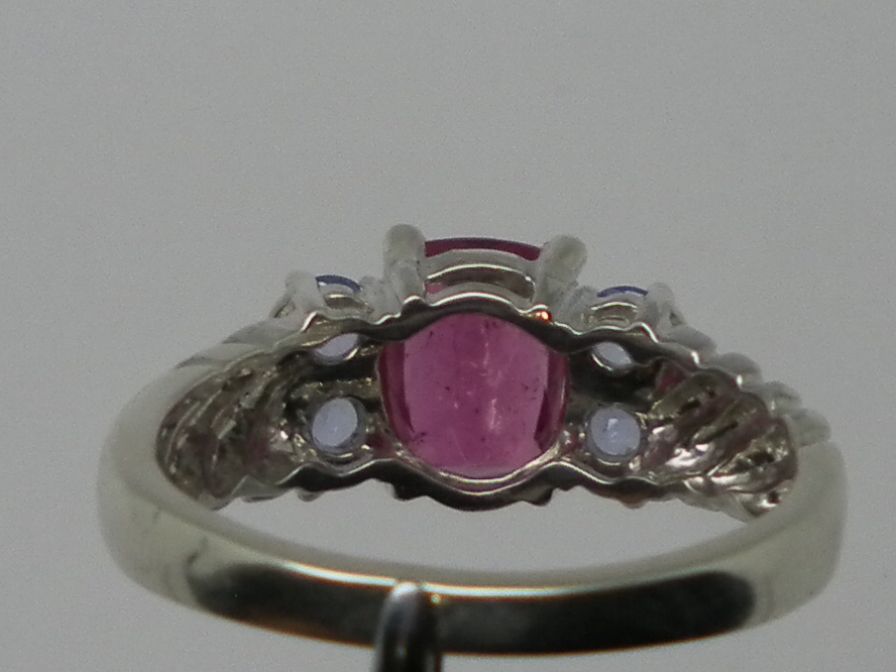 Vintage 14kt Rubellite Tourmaline & Tanzanite Ring. Vintage 14kt Rubellite Tourmaline & Tanzanite Ring.