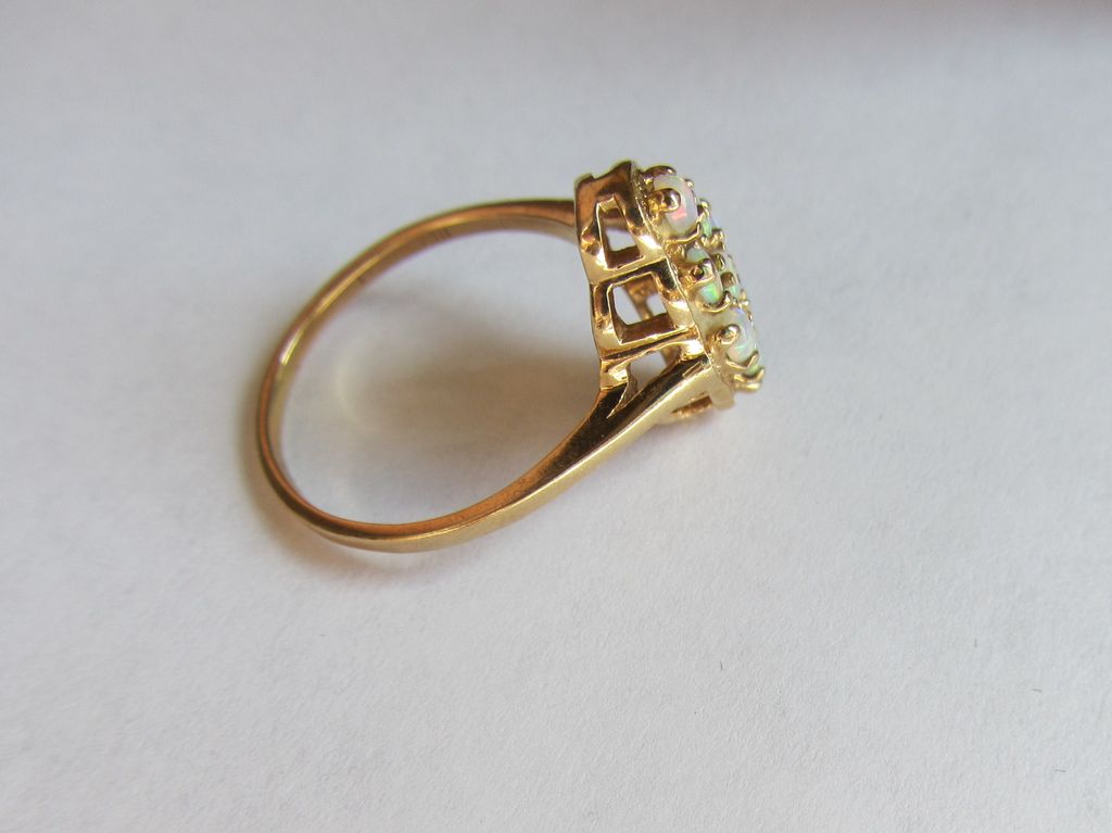 Impressive Vintage Multi-Opal 10K Navette Ring Impressive Vintage Multi-Opal 10K Navette Ring