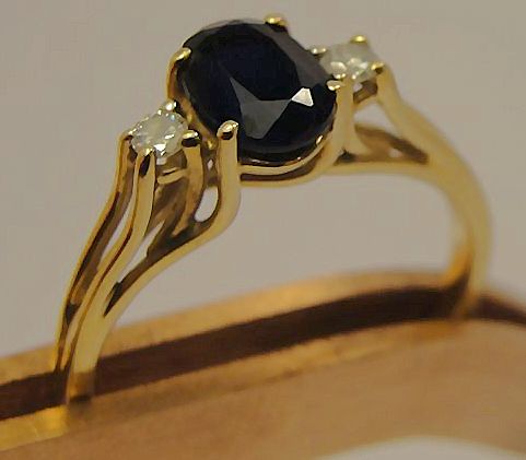 10K Sapphire Ring 10K Sapphire Ring