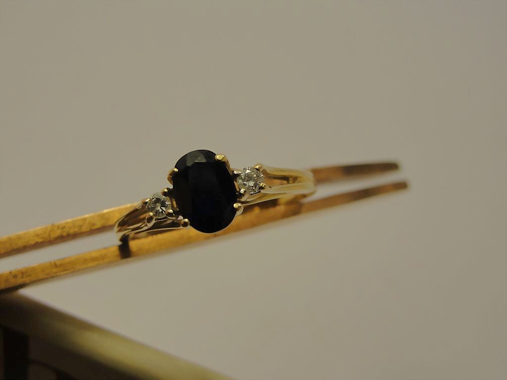 10K Sapphire Ring 10K Sapphire Ring