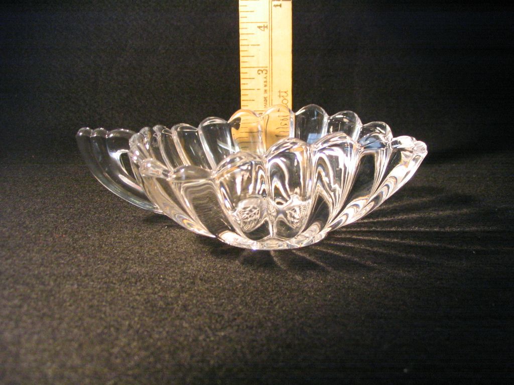 Heisey Crystolite Handled Tricorn Jelly Heisey Crystolite Handled Tricorn Jelly