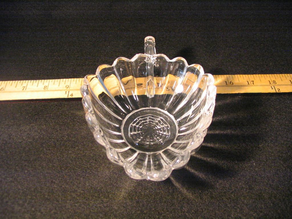 Heisey Crystolite Handled Tricorn Jelly Heisey Crystolite Handled Tricorn Jelly
