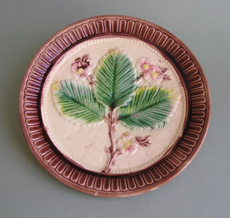 Majolica Dish, Japanesque Design Majolica Dish, Japanesque Design