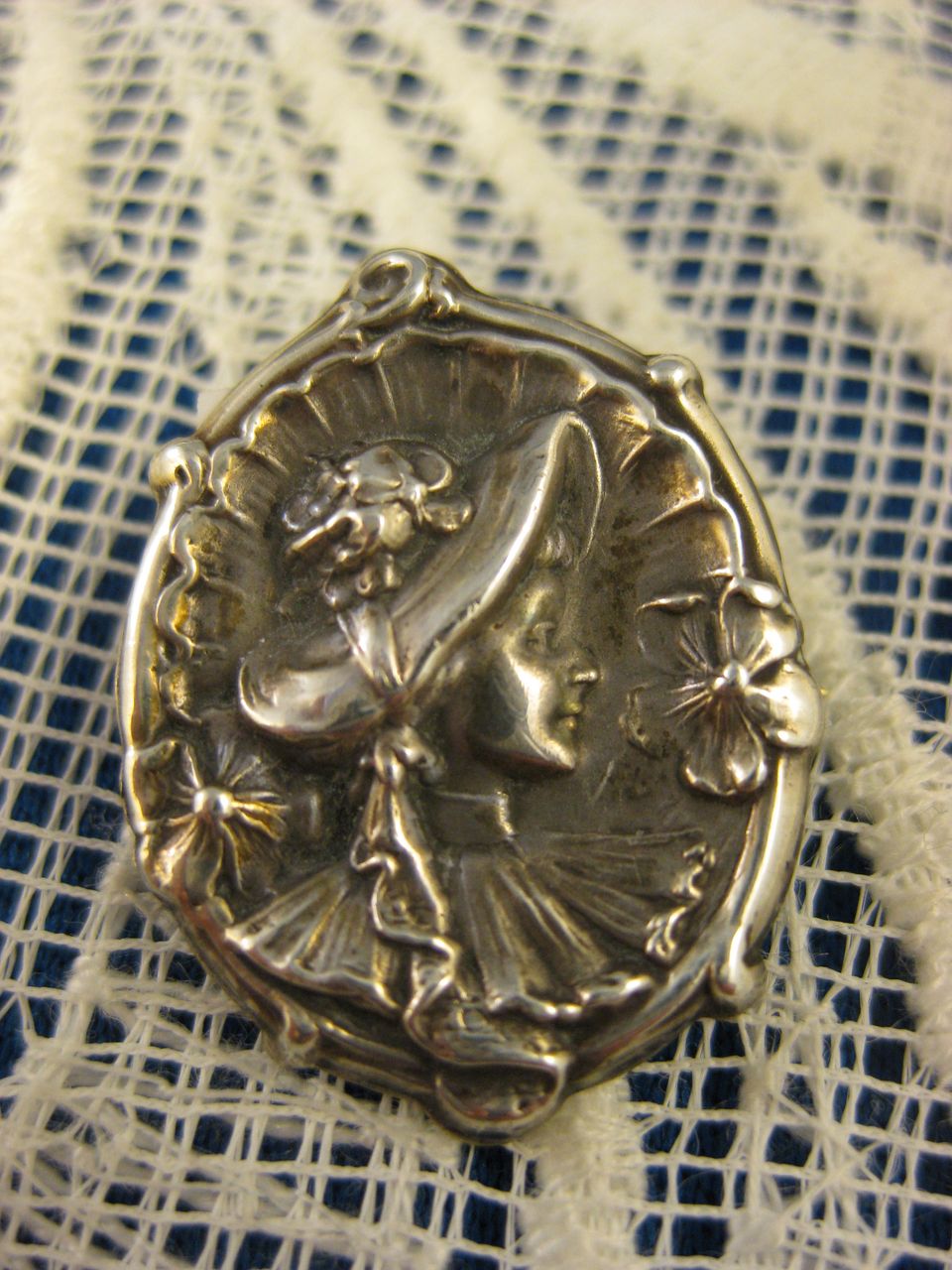 Sterling Art Nouveau ~ Lady in Bonnet Pin ~ Silver Brooch #2 Sterling Art Nouveau ~ Lady in Bonnet Pin ~ Silver Brooch #2
