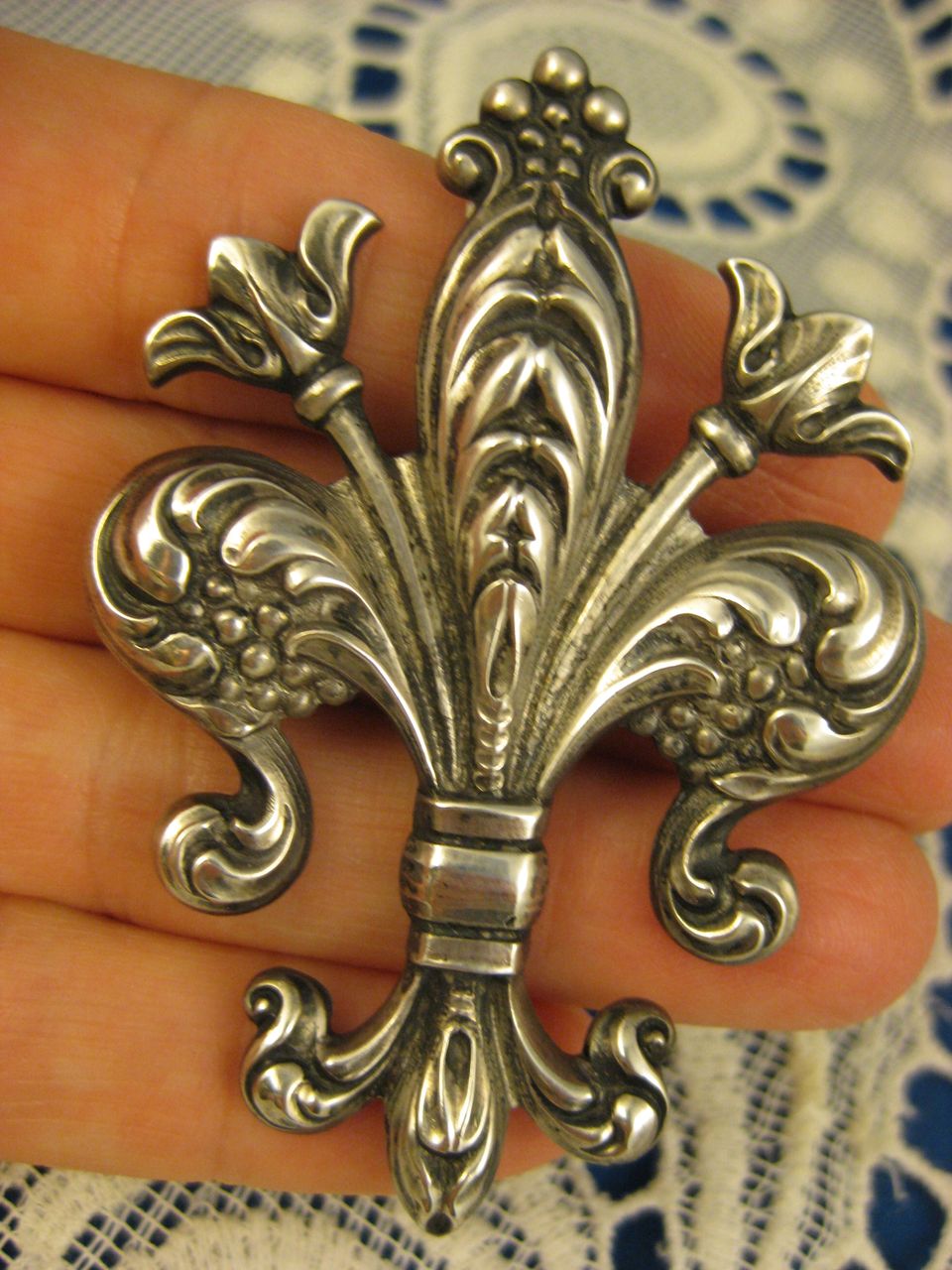 Sterling ~ Cini Fleur De Lis Brooch ~ Large Silver Brooch Sterling ~ Cini Fleur De Lis Brooch ~ Large Silver Brooch
