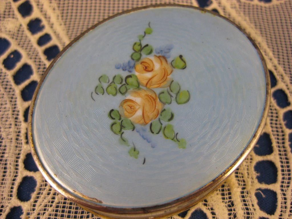 Vintage ~ Blue Enamel Roses Mirrored Vanity Compact ~ Gold Tone Vintage ~ Blue Enamel Roses Mirrored Vanity Compact ~ Gold Tone