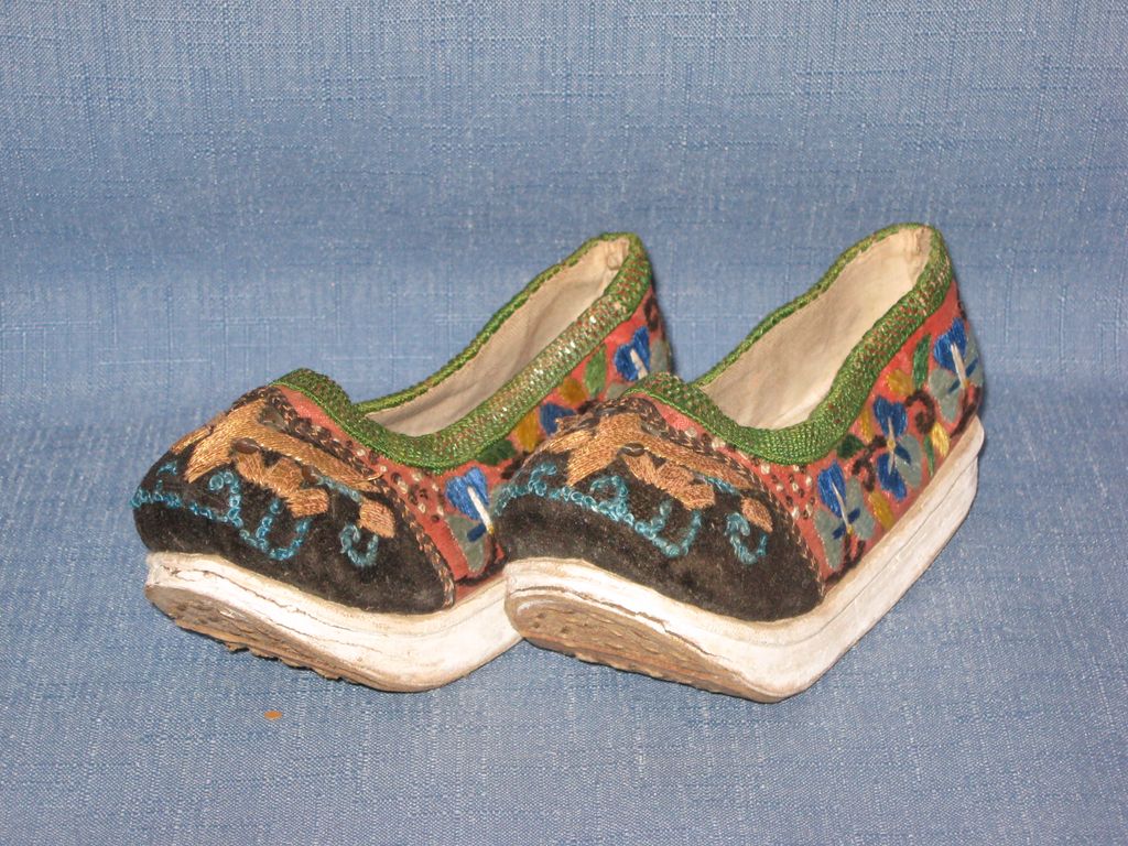 Antique 19th Century Chinese Embroidered Bound Feet Lotus Shoes Rare and Wonderful Antique 19th Century Chinese Embroidered Bound Feet Lotus Shoes Rare and Wonderful