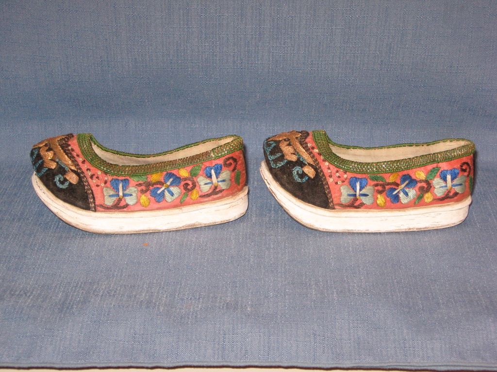 Antique 19th Century Chinese Embroidered Bound Feet Lotus Shoes Rare and Wonderful Antique 19th Century Chinese Embroidered Bound Feet Lotus Shoes Rare and Wonderful