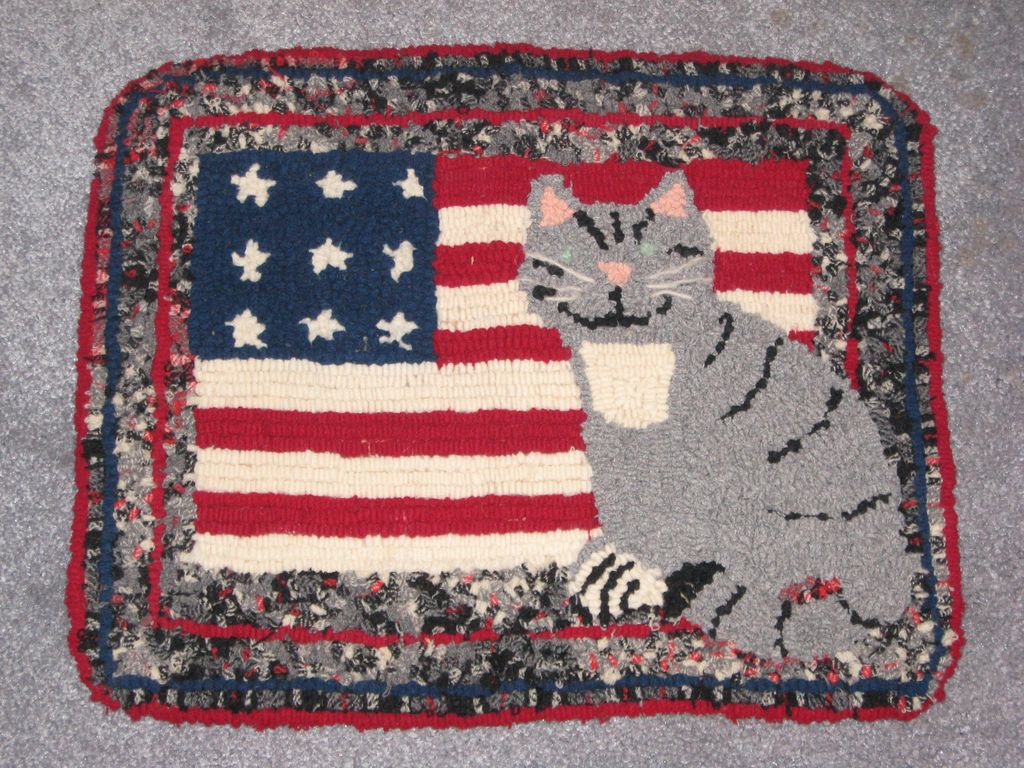 Small American Folk Art Wool Hooked Rug Small American Folk Art Wool Hooked Rug