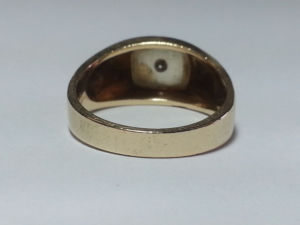 Vintage Mens 10K Yellow Gold DIAMOND Ring Vintage Mens 10K Yellow Gold DIAMOND Ring