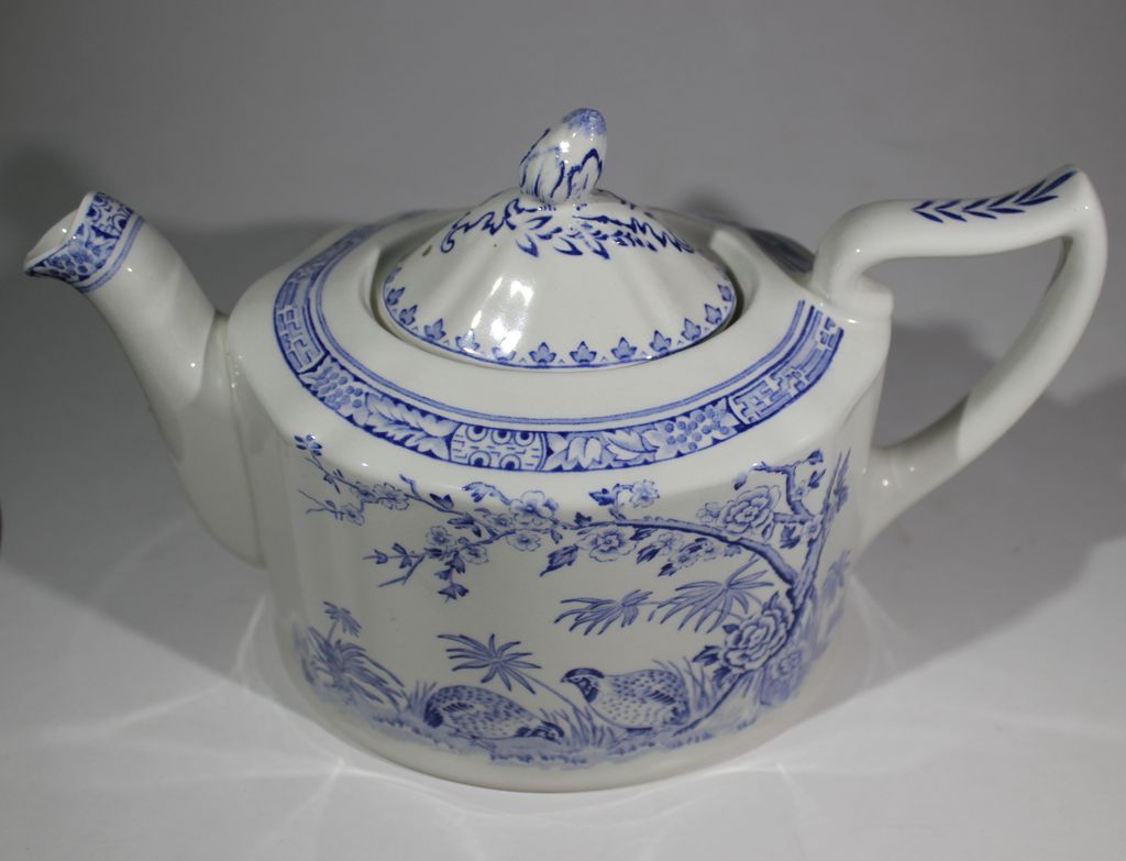 Blue Quail IronstoneTeapot Mason's Transferware (Wedgwood) Blue Quail IronstoneTeapot Mason's Transferware (Wedgwood)