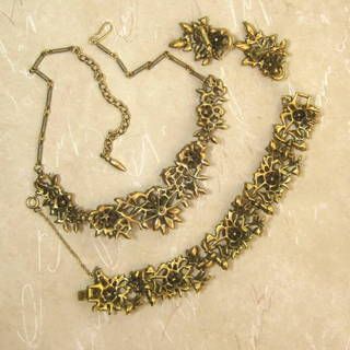 Vintage 50's Coro `Navarre' Topaz Gem Color Demi-Parure – Book Piece Vintage 50's Coro `Navarre' Topaz Gem Color Demi-Parure – Book Piece