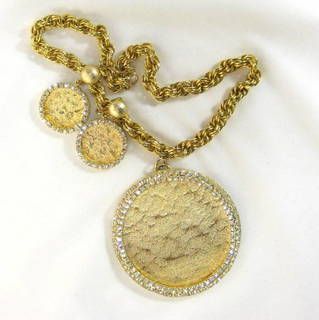 Large Vintage Rhinestone Medallion Gold Tone Necklace and Earring Set Large Vintage Rhinestone Medallion Gold Tone Necklace and Earring Set