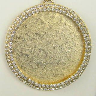 Large Vintage Rhinestone Medallion Gold Tone Necklace and Earring Set Large Vintage Rhinestone Medallion Gold Tone Necklace and Earring Set